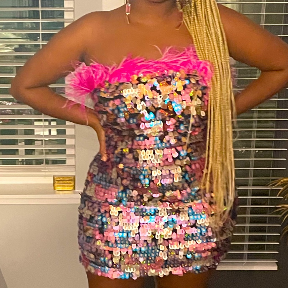 BRAND NEW Fashion Nova Wondering Eyes Multicolored Sequin Feather Mini Dress NWT